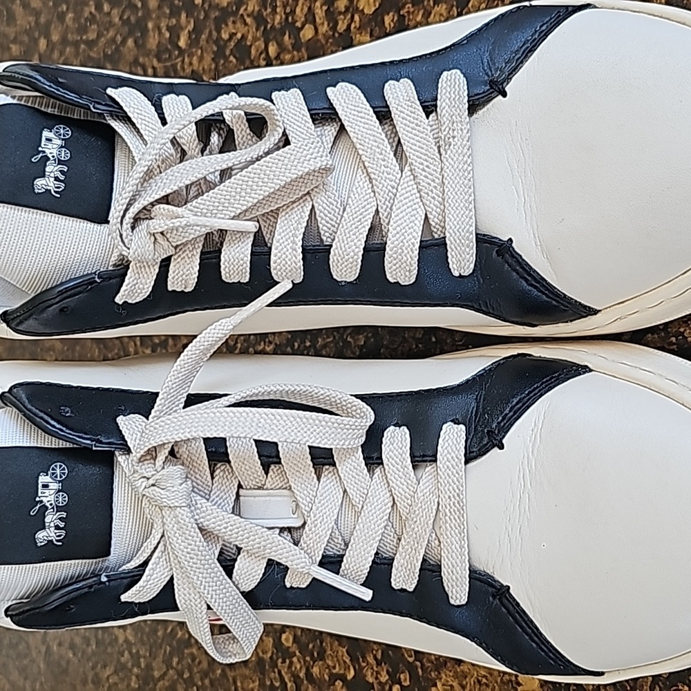 Disney X Coach Clip High Top Sneaker With Cruella Motif US Size 11B - Picture 12 of 12